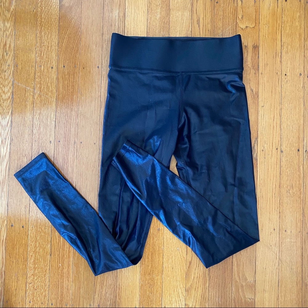 Takara High Rise Leggings by Carbon 38